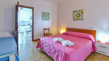 2 bedrooms, free WiFi, bed sheets