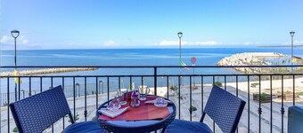 2 bedroom awesome apartment in Trappeto