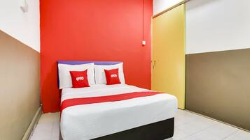 Free WiFi, bed sheets