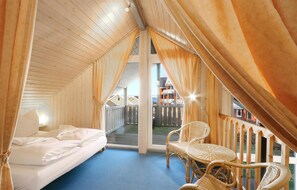 3 Schlafzimmer, Reisekinderbett, kostenloses WLAN, Bettwäsche
