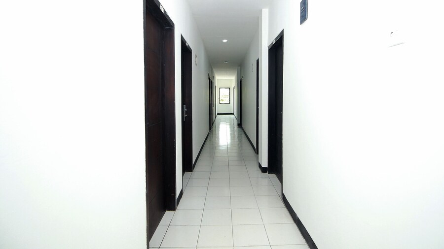 Super OYO 1678 Jati Exclusive Homestay