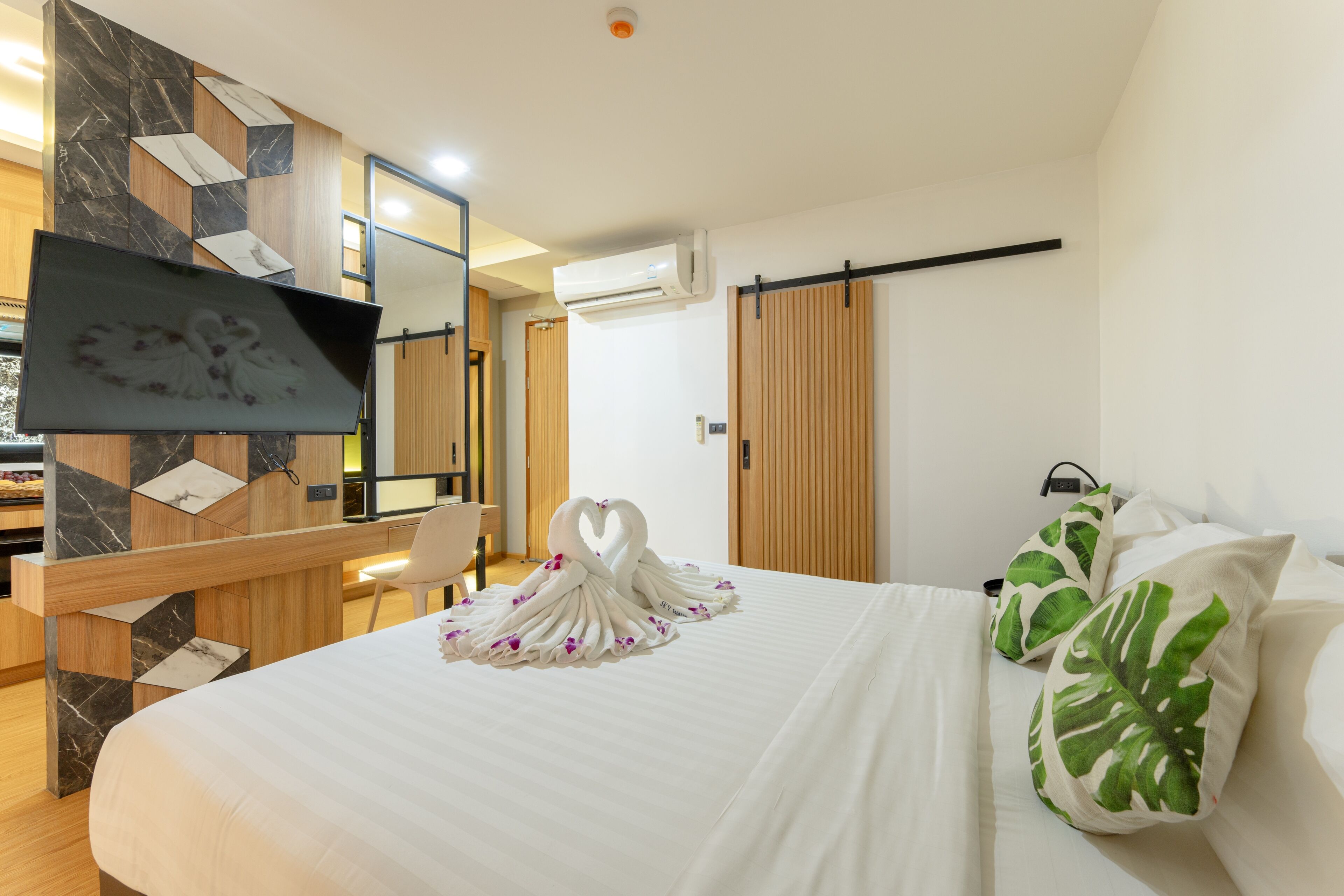 Photo - Sky Wave Patong