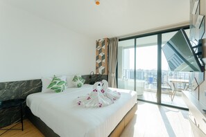 Romantic Studio