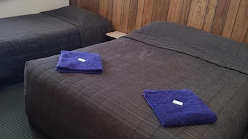 Wifi gratis y ropa de cama
