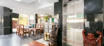 OYO 508 Middlewayhouse