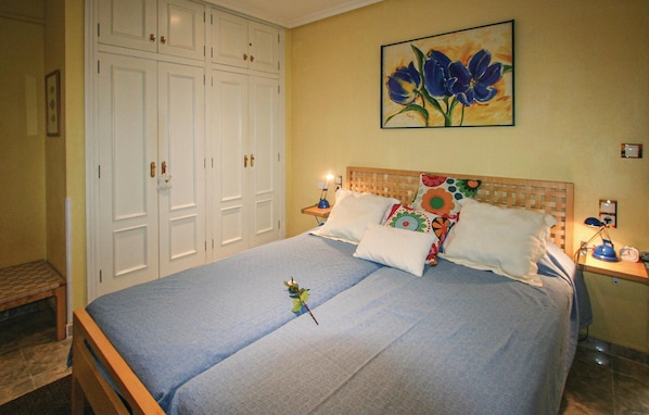 Wifi gratis y ropa de cama 