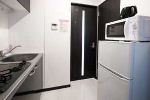 Private kitchenette - Mr. Kintaro Hotel Kameido (Tokyo)