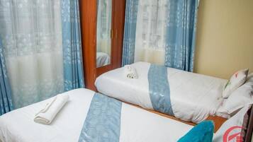 In-room safe, desk, iron/ironing board, free WiFi