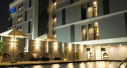 B2 Amata Nakorn Premier Hotel