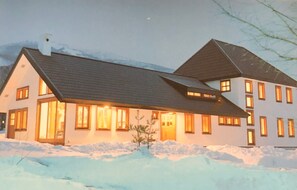 Front of property - The Joint hakuba - Hostel (Hakuba)
