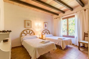 2 Schlafzimmer, Zimmersafe, Bügeleisen/Bügelbrett, kostenloses WLAN