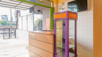 Pintu masuk properti