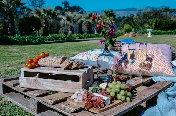 Grill-/Picknickplatz