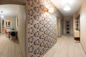 Apartment (100) | 1 Schlafzimmer, Bügeleisen/Bügelbrett, kostenloses WLAN, Bettwäsche