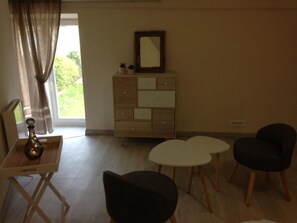 TV màn hình phẳng 