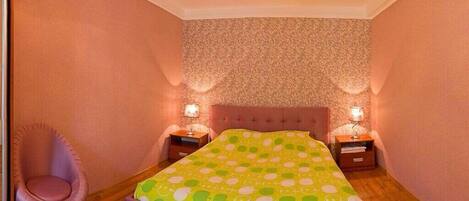 Apartment | 1 bedroom, iron/ironing board, free WiFi, bed sheets