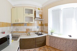 Leilighet | Eget kjøkken | Kjøleskap, mikrobølgeovn, kokeplater og vannkoker