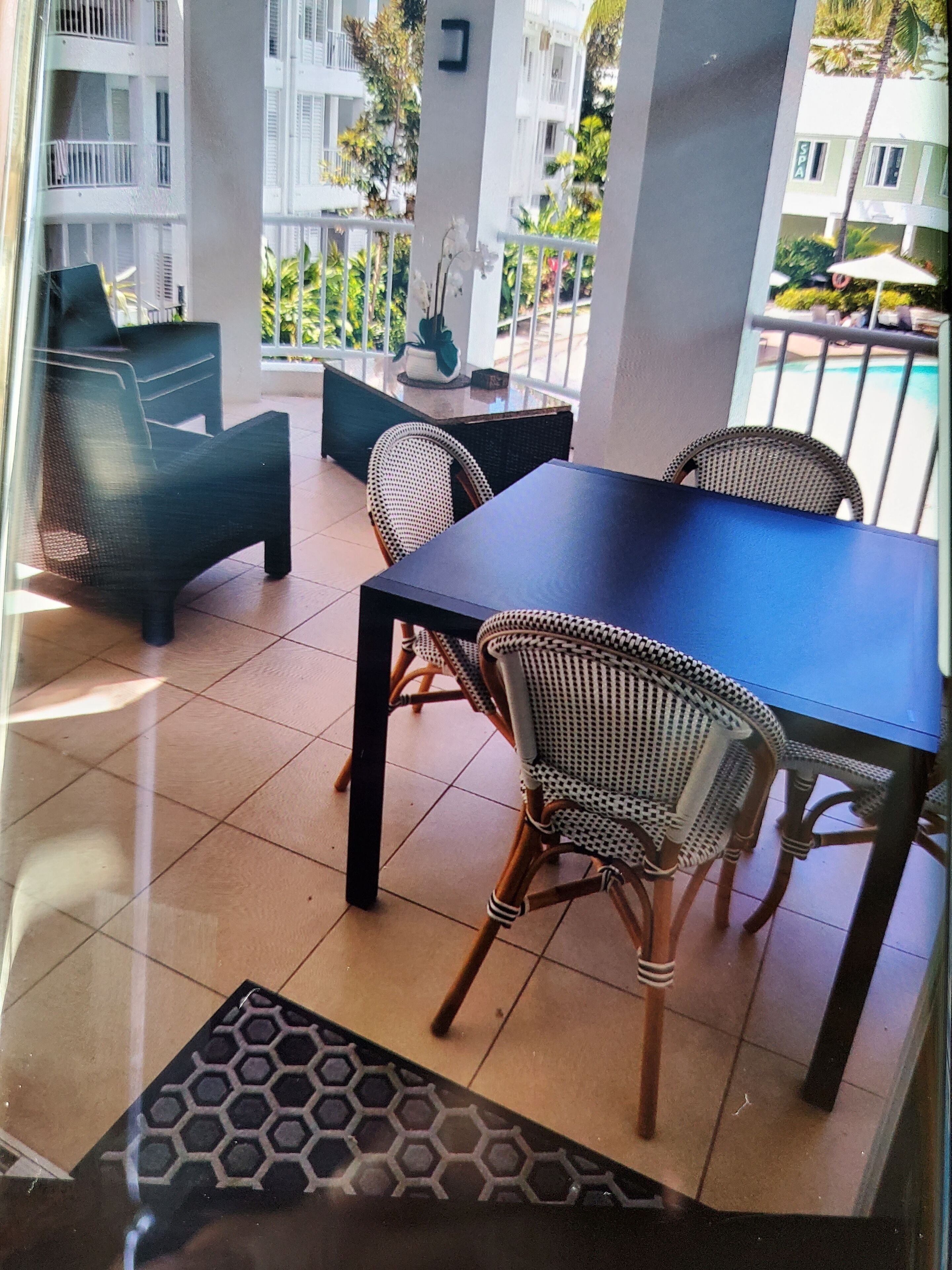 The Escape Luxury Apartment -2 Sleeps 5 people  — image 2