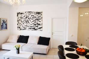 Apartment, 3 Bedrooms | Living area | Flat-screen TV, DVD player - Apartment Chic Ploce (Dubrovnik)