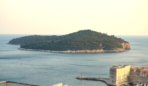 Apartment, 3 Bedrooms | Beach/ocean view