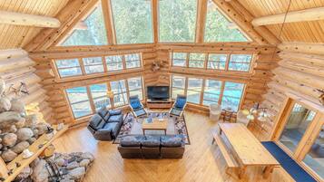 Télévision, lecteur de DVD, livres