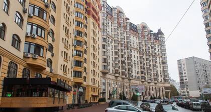 Apart Kiev Zlatoustovskaya 50-1