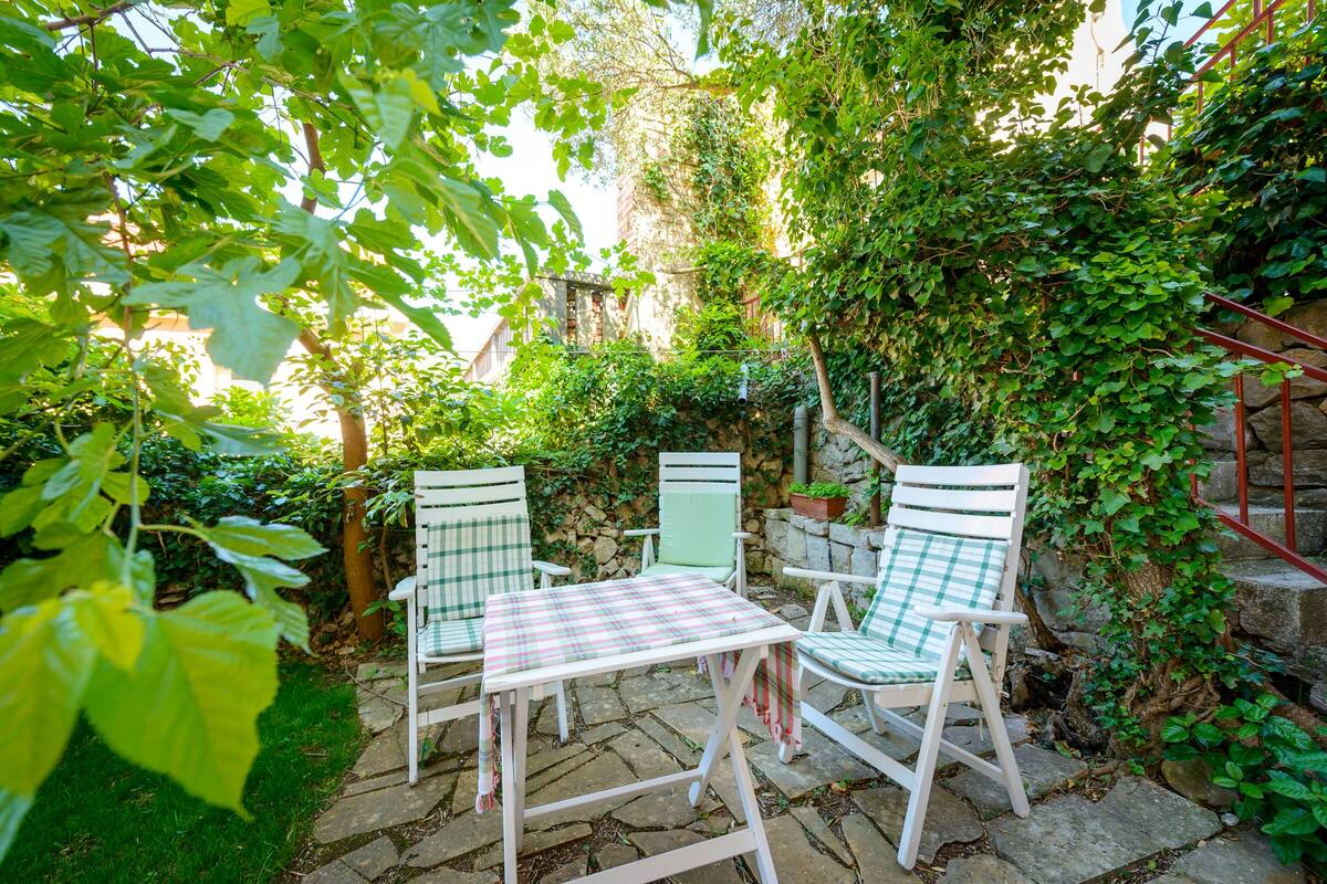 Apartment, Gartenblick | Ausblick vom Zimmer