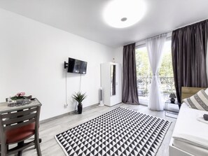 Télévision à écran plat