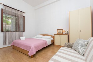 2 bedrooms, iron/ironing board, free WiFi, bed sheets - Apartment Marija (Dubrovnik)