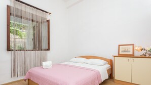 Appartamento, 2 camere da letto | 2 camere, ferro/asse da stiro, Wi-Fi gratuito, lenzuola