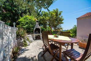 Aire de pique-nique/barbecue