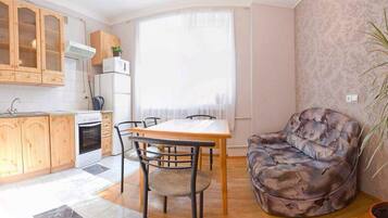 公寓, 1 間臥室 | 私人廚房 | 大型冰箱、微波爐、烤箱、爐台