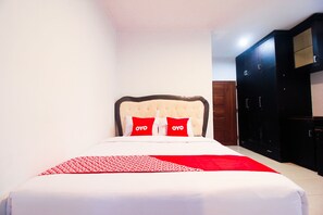Free WiFi, bed sheets - OYO 1905 Davonsa  Homestay Syariah (Pekanbaru)