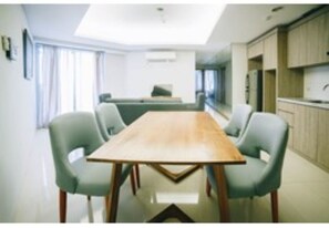 Apartment, 2 Bedrooms | In-room dining - Apatel The Mansion Tower Capilano (Jakarta)