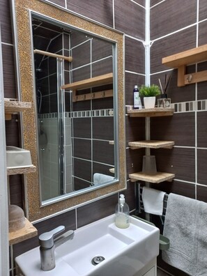 Shower, hair dryer