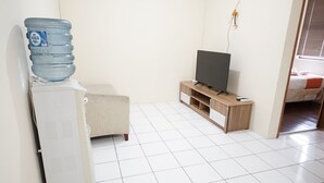 Ảnh chưa phân loại, 3 trong số 28 ảnh, nút