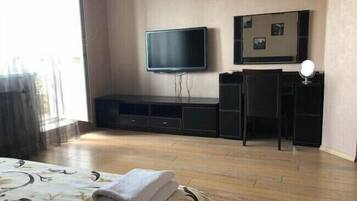 Apartment, 1 Bedroom | Television