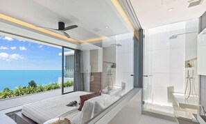 2 chambres, coffres-forts dans les chambres, fer et planche à repasser