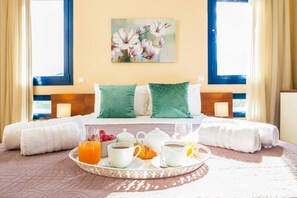 5 bedrooms, premium bedding, individually decorated