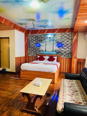 Family Room | Individually decorated, individually furnished, desk, laptop workspace - Thamel Seasons Hotel (Kathmandu)