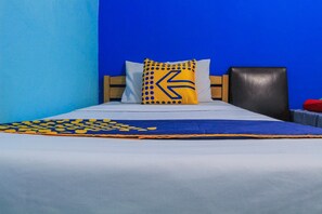 Free WiFi, bed sheets - OYO Life  1708 Hotel Budi Famili 1 Syariah (Ciamis)