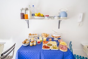 Petit déjeuner buffet compris tous les jours