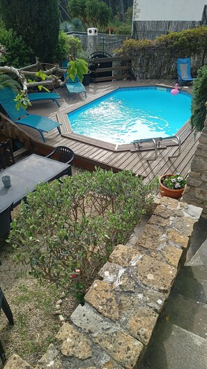 Outdoor pool - Villa 400m from the beach and private pool. (Sanary-sur-Mer)