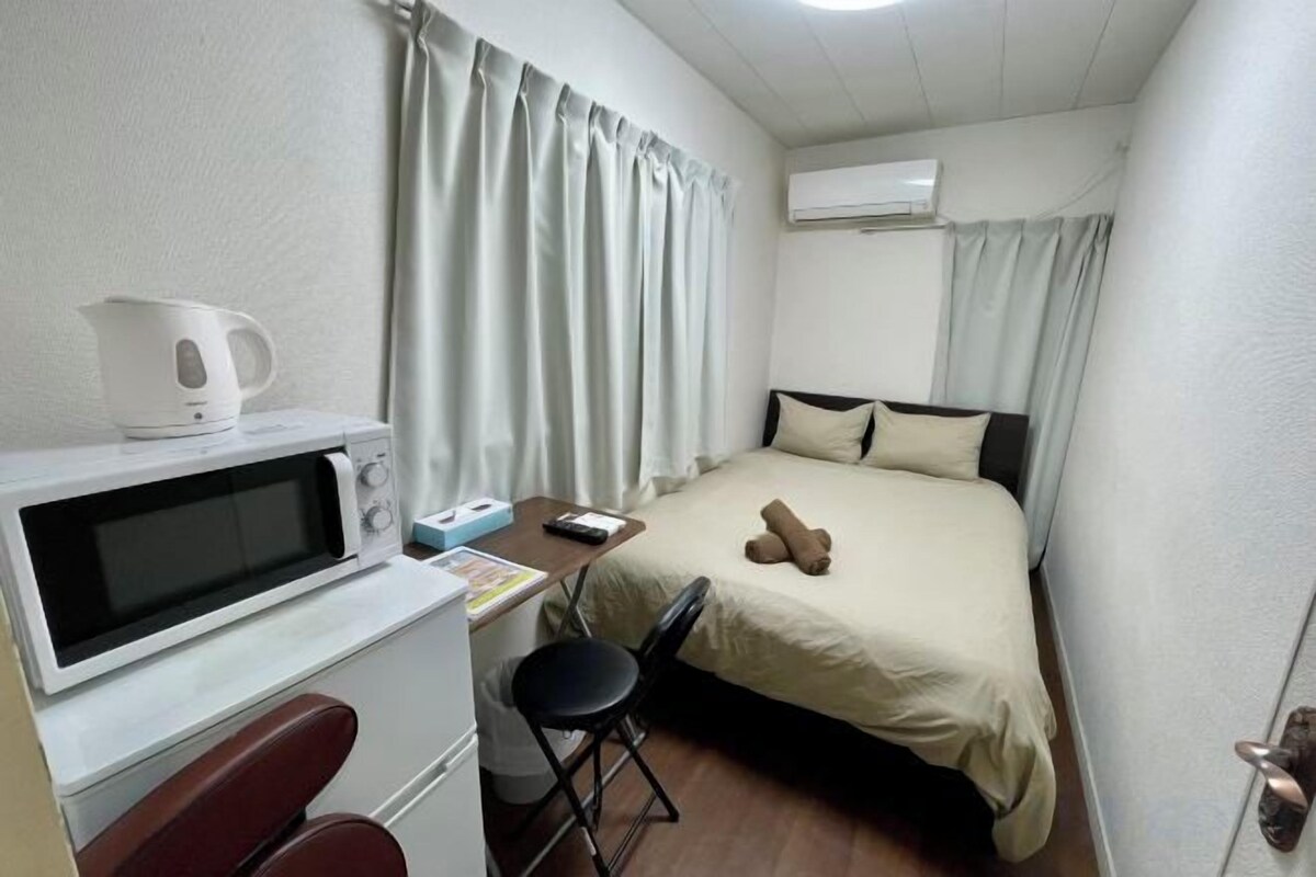 Namba/subway 3 Mins/standard Double Room/WiFi