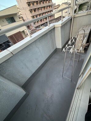 1 bedroom, individually furnished, blackout curtains, soundproofing - Happy Osaka House (Osaka)