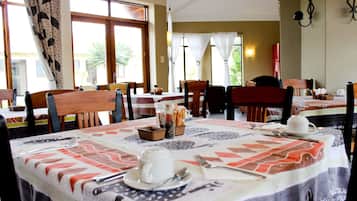 Desayuno buffet incluido los fines de semana