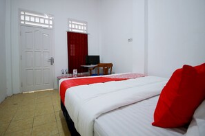Standard Double Room - OYO 1981 Unib Kostel (Bengkulu)