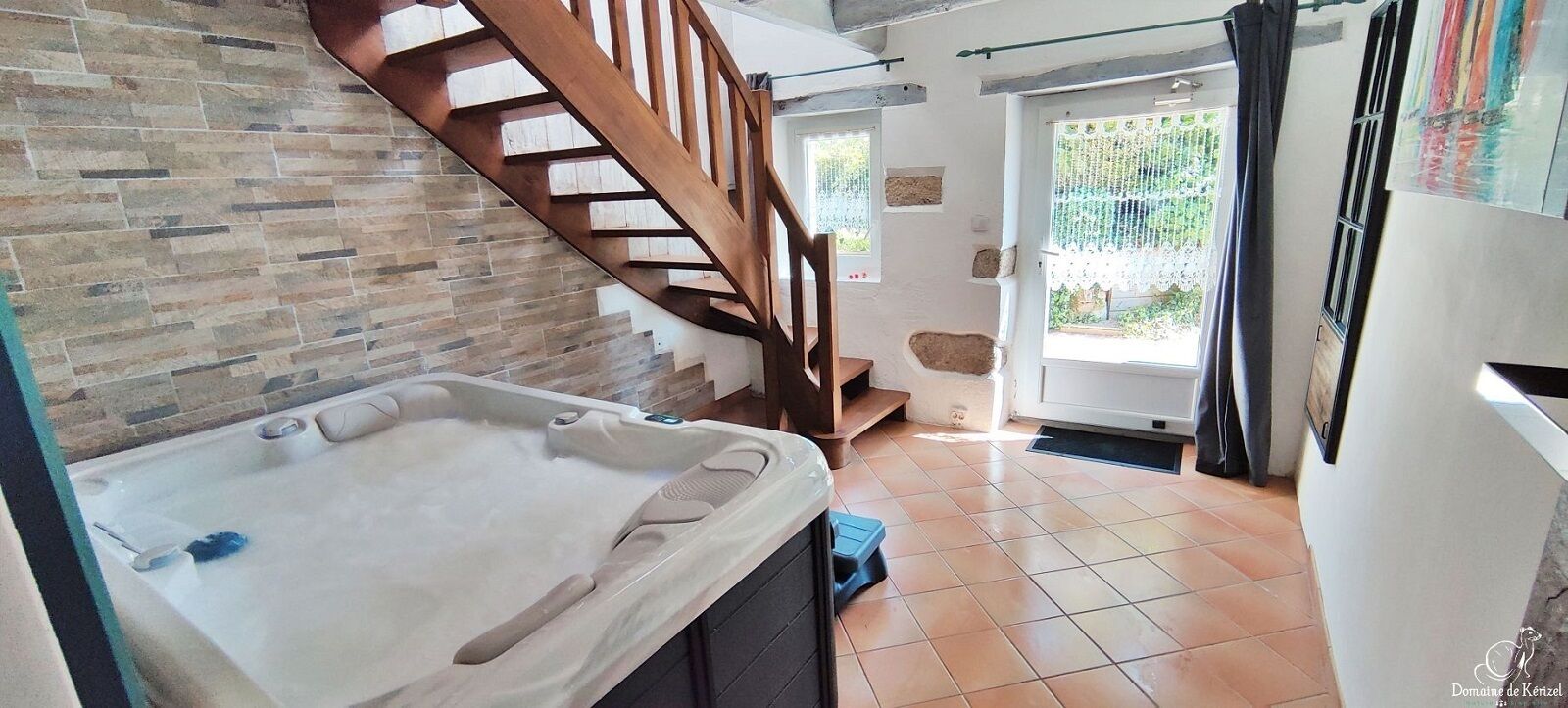 Body treatments, deep-tissue massages, Swedish massages, sports massages