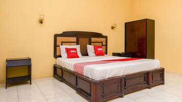 Kamar Double Standar | Wi-Fi gratis dan seprai linen