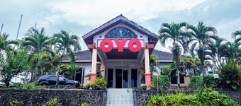 OYO 1989 Hotel Pelangi Harapan